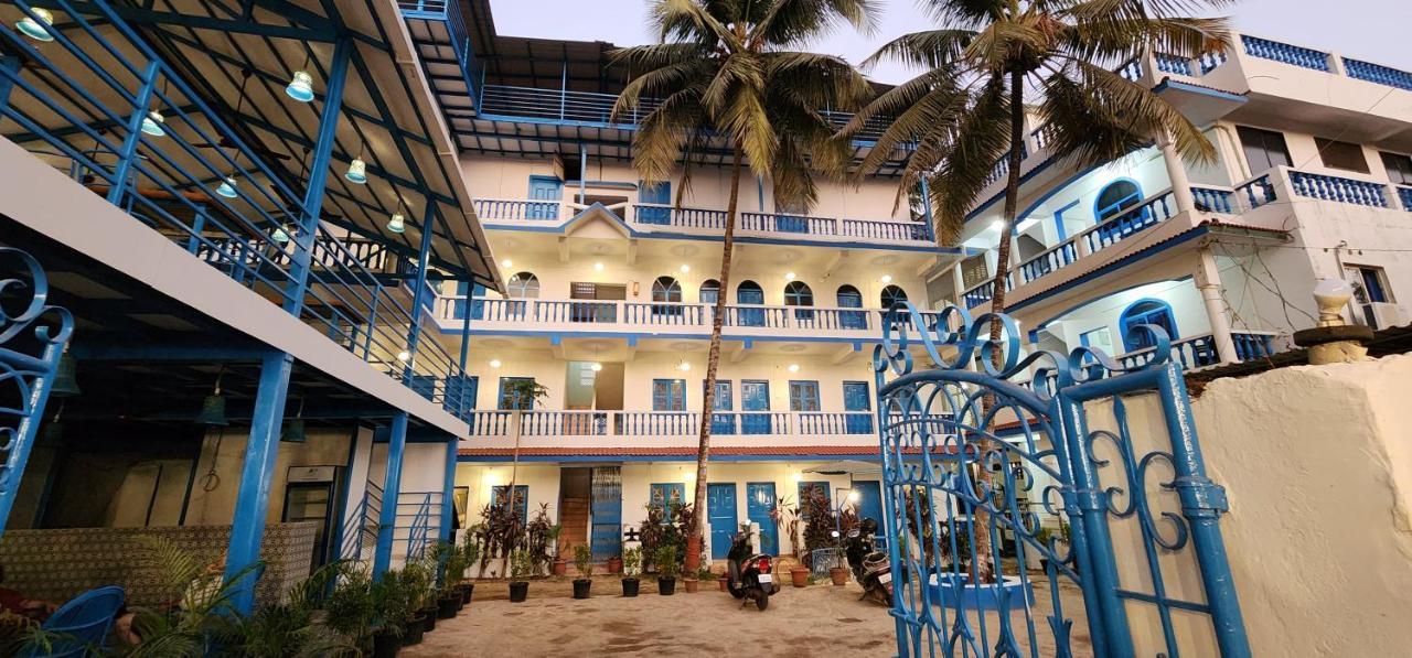 Mandrem Retreat Beach Resort Oud Goa Buitenkant foto
