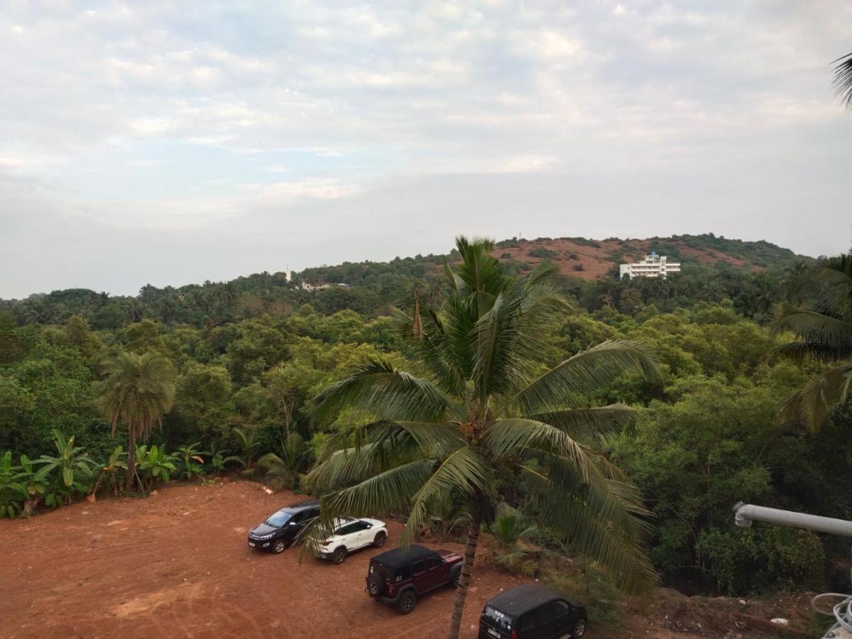 Mandrem Retreat Beach Resort Oud Goa Buitenkant foto
