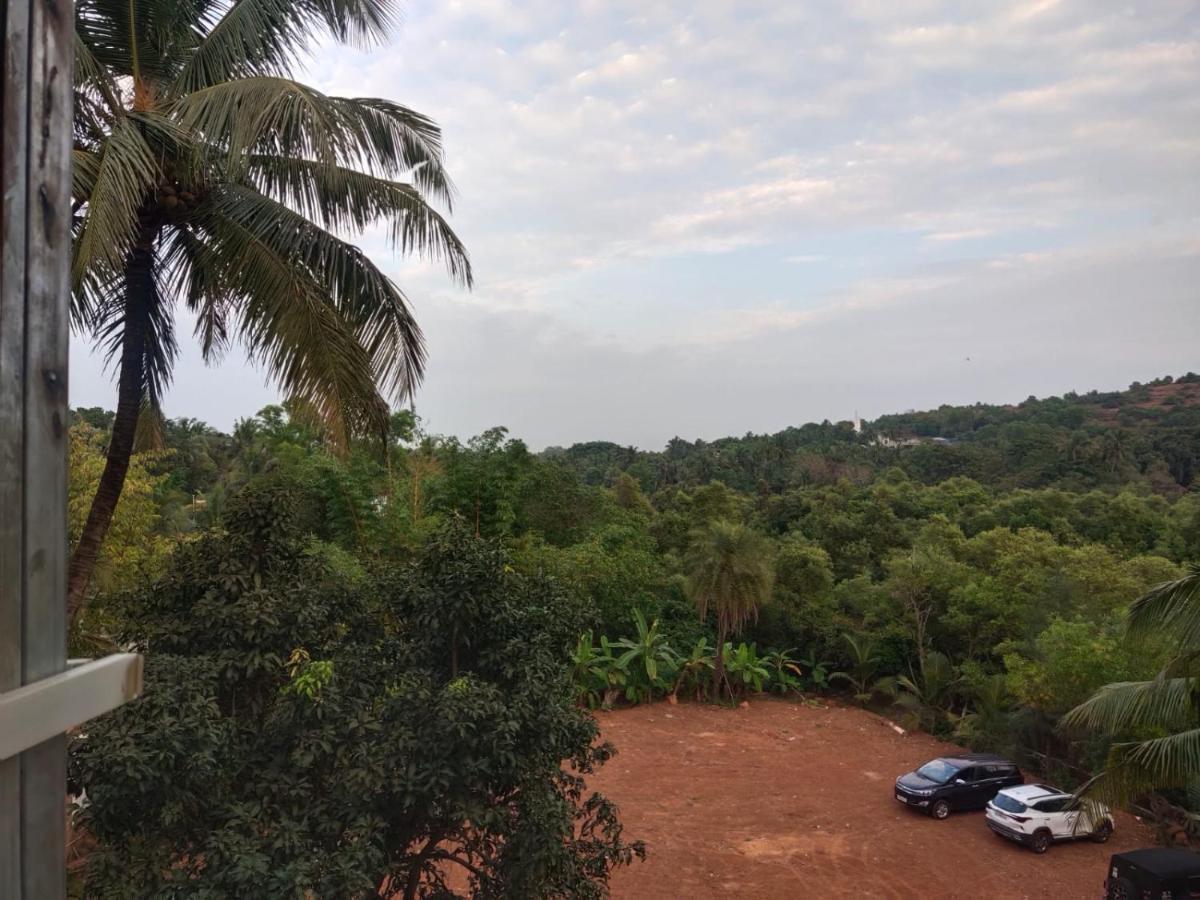 Mandrem Retreat Beach Resort Oud Goa Buitenkant foto