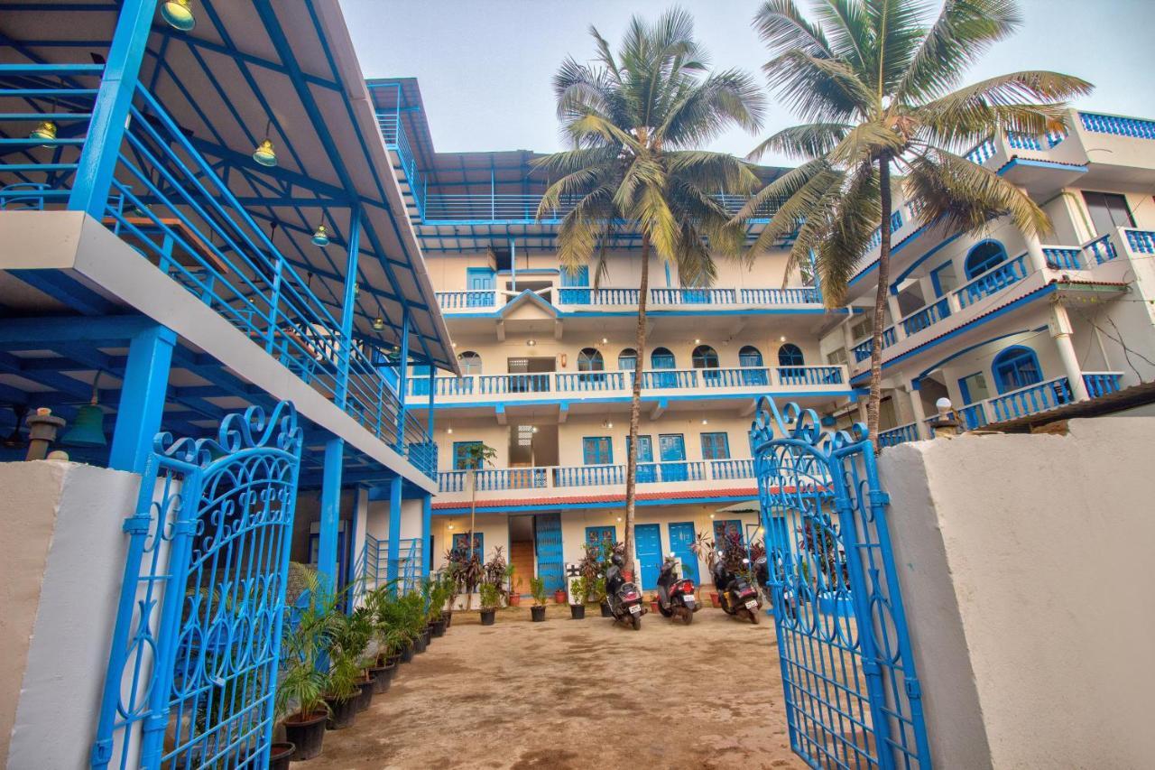 Mandrem Retreat Beach Resort Oud Goa Buitenkant foto