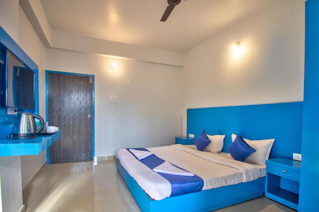 Mandrem Retreat Beach Resort Oud Goa Buitenkant foto