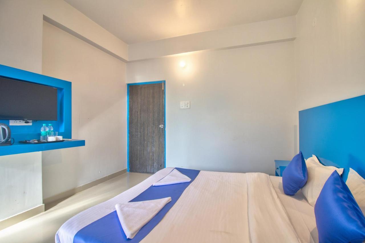 Mandrem Retreat Beach Resort Oud Goa Buitenkant foto