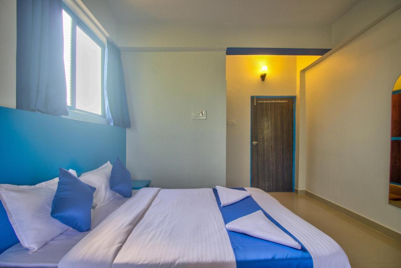 Mandrem Retreat Beach Resort Oud Goa Buitenkant foto