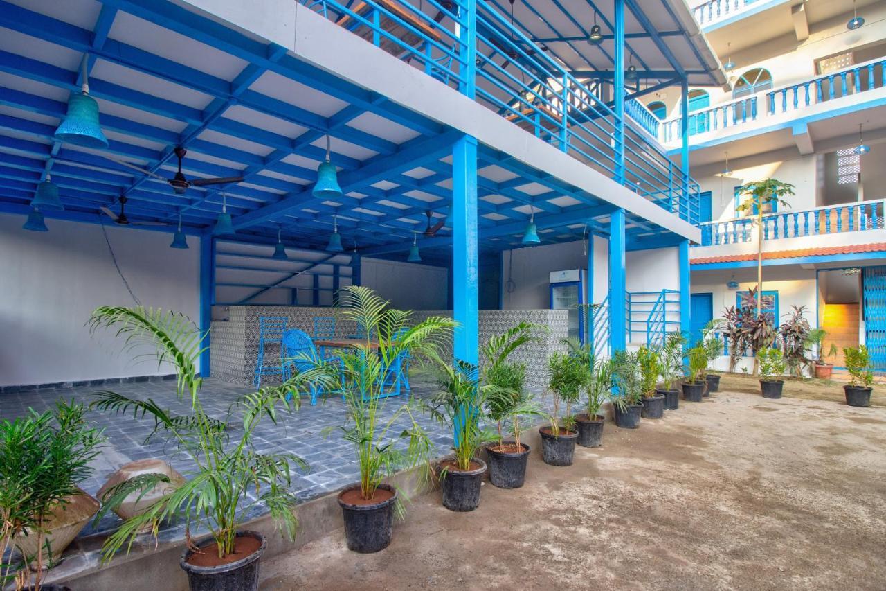Mandrem Retreat Beach Resort Oud Goa Buitenkant foto